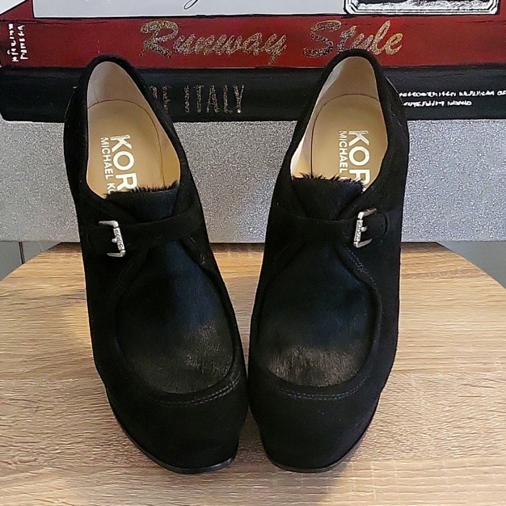 Women's Shoes